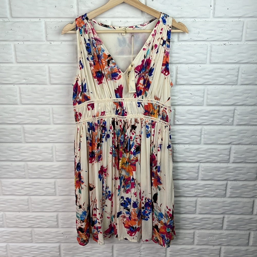 ENTRO FIT AND FLARE FLOWY RAYON DRESS COLORFUL WITH CREAM LINED SZ SM NWT - Picture 9 of 16